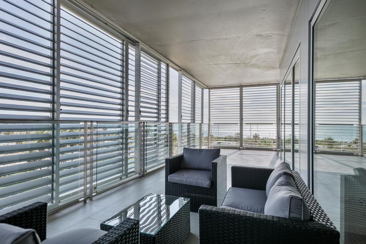 Alcam Llum Deluxe Apartment Barcelona Exterior foto